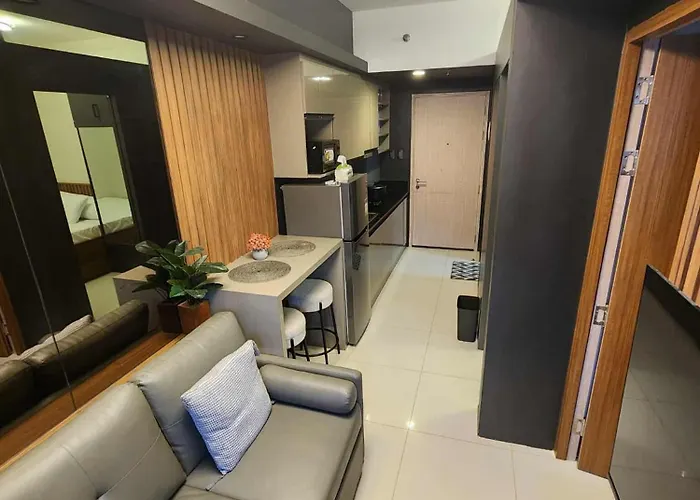 Cozy And Luxurious Manilla